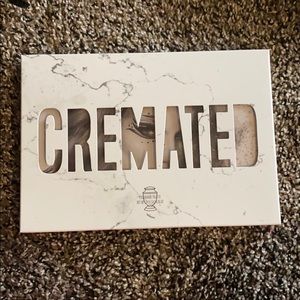 Jeffree Star cremated eyeshadow palette